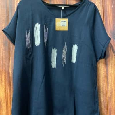 Noni B Size 16 Navy Blue linen blend top new 