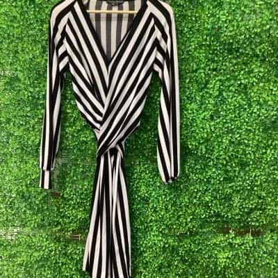 Charlie Brown Womens  Size 12 Long Sleeve Dress Beige / Black  