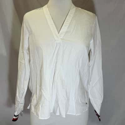 Tommy Hilfiger  Size 34 Blouse White 