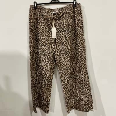 Ghanda Womens Dark Savannah Leopard Pants RRP $54.95