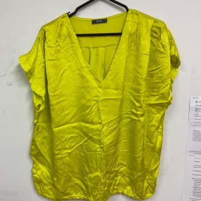 Picnic Womens  Size S Lime 