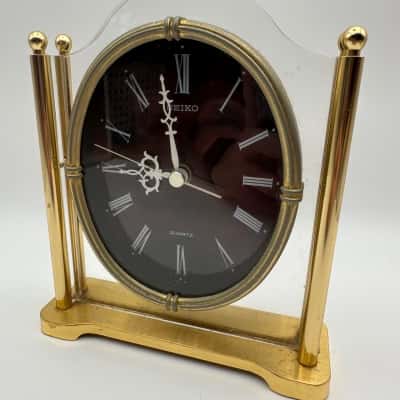 *Repair Needed - Vintage SEIKO (QQ23375) Lucite and Brass Desk Clock