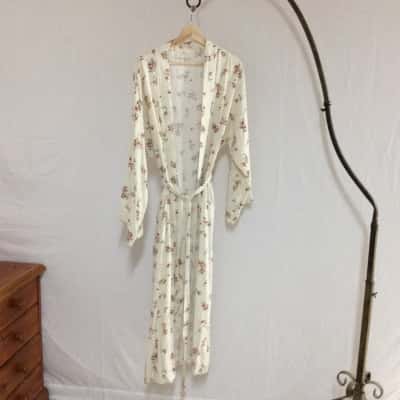 Auguste Women’s 10 Pajamas Robe Black  / Grey / Pink  / White/floral 