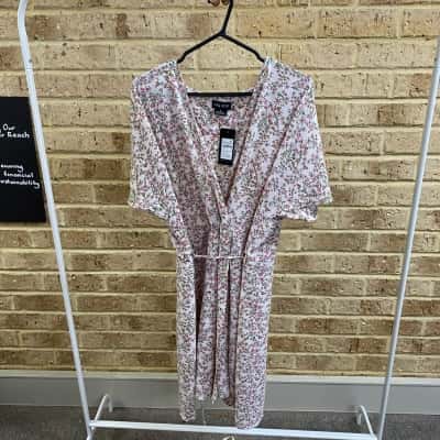 City Chic Womens pretty vine dress Size M 