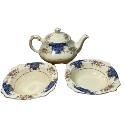 Vintage Royal Stafordshire pottery teapot and bowel set 