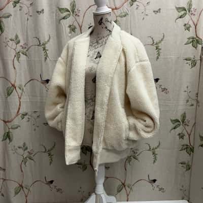 Muscle Nation Womens  Size S  Teddy Bomber Jacket  White 