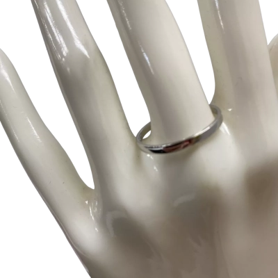 Womens 10K White Gold Wedding Ring