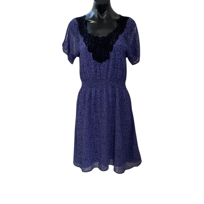 Jeanswest Womens  Size 12 Casual Dress Pattern / Purple 