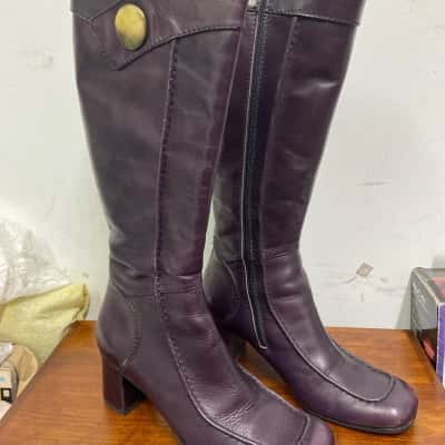 Alberto Fermani  Size 39 Boots Purple 