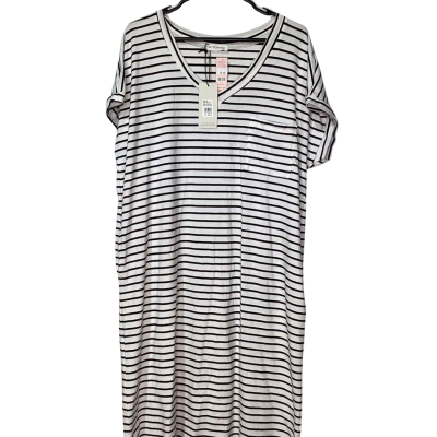 BRAND NEW Betty Basics - size 16 - RRP $49.95