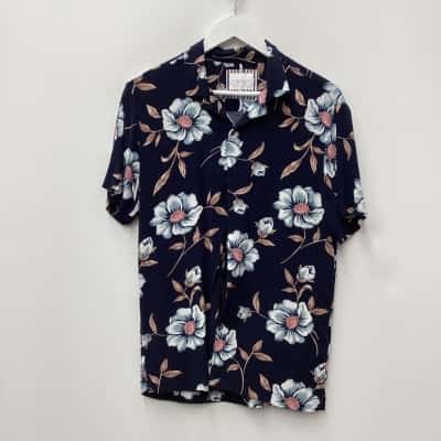 Denim & Flower Ricky Singh  Mens Size EUR S Short Sleeve Shirt Blue / Floral 