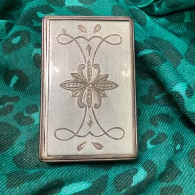 Musical Powder Compact