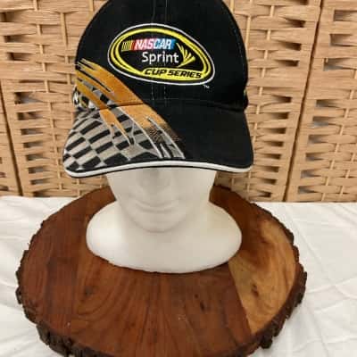Men’s Limited Edition Nascar Hat Cap Strap Back Black Yellow Sprint Cup Racing Team Race Car Collectable 