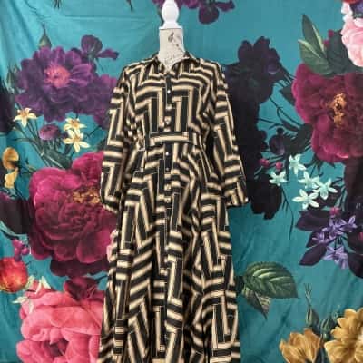 Portmans Womens  Size 16 Long Sleeve Dress Black  / Gold 
