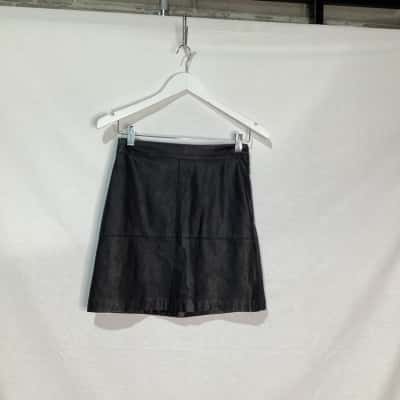 Forever New Womens  Size 6 A-Line Skirt / Leather Skirt Black  