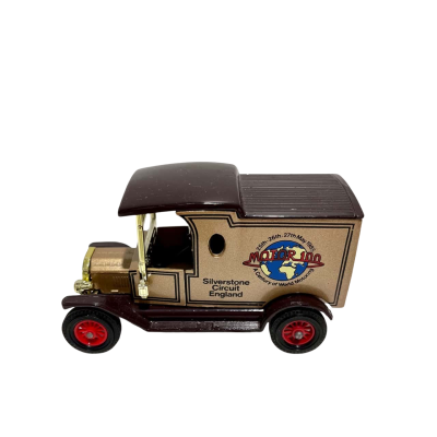 Vintage 1912 Ford T van