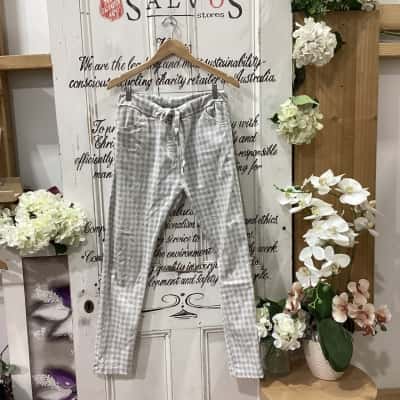 ITALIAN STAR BRAND!  Womens  Size M / S High Waisted Pants Gingham / Grey! MADE IN ITALY! BEAUTIFUL TIE WAIST PANTS! VERY SOFT! GREAT FOR ELEVATING ANY OUTFIT!