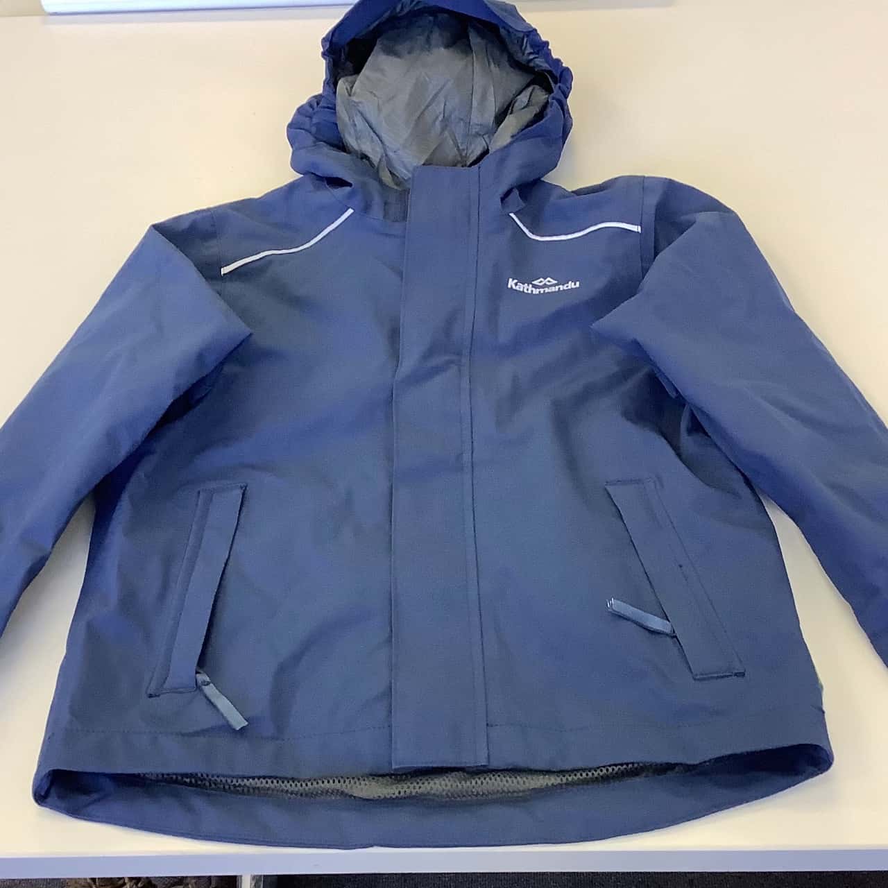 Kathmandu Kids Size 4 Hooded Sportswear Jackets Blue Kathmandu Kids Size 4 Hooded Sportswear Jackets Blue