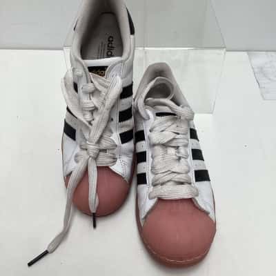 Adidas Womens  Size 40- SUPERSTAR_ Trainers Pink  / White 