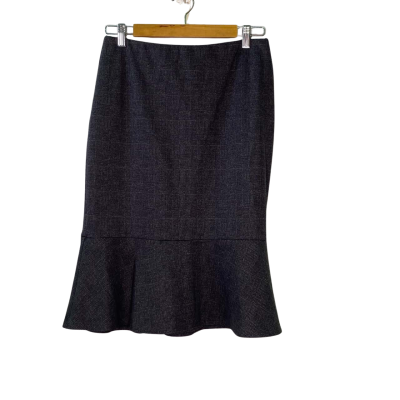 Jacqui-E Womens  Size 10 Midi Skirt Grey 