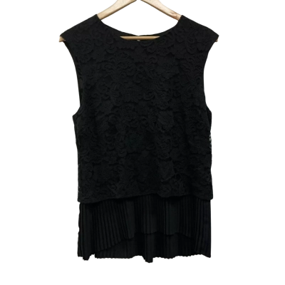 Basque Womens  Size 12 Sleeveless Top Black  