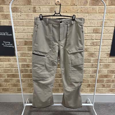 Volcom Mens khaki snowboard pants Size XL 
