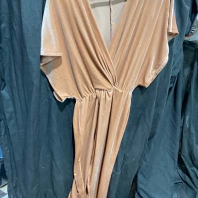 Sheike Womens  Size 8 Party Dress Rose Gold 