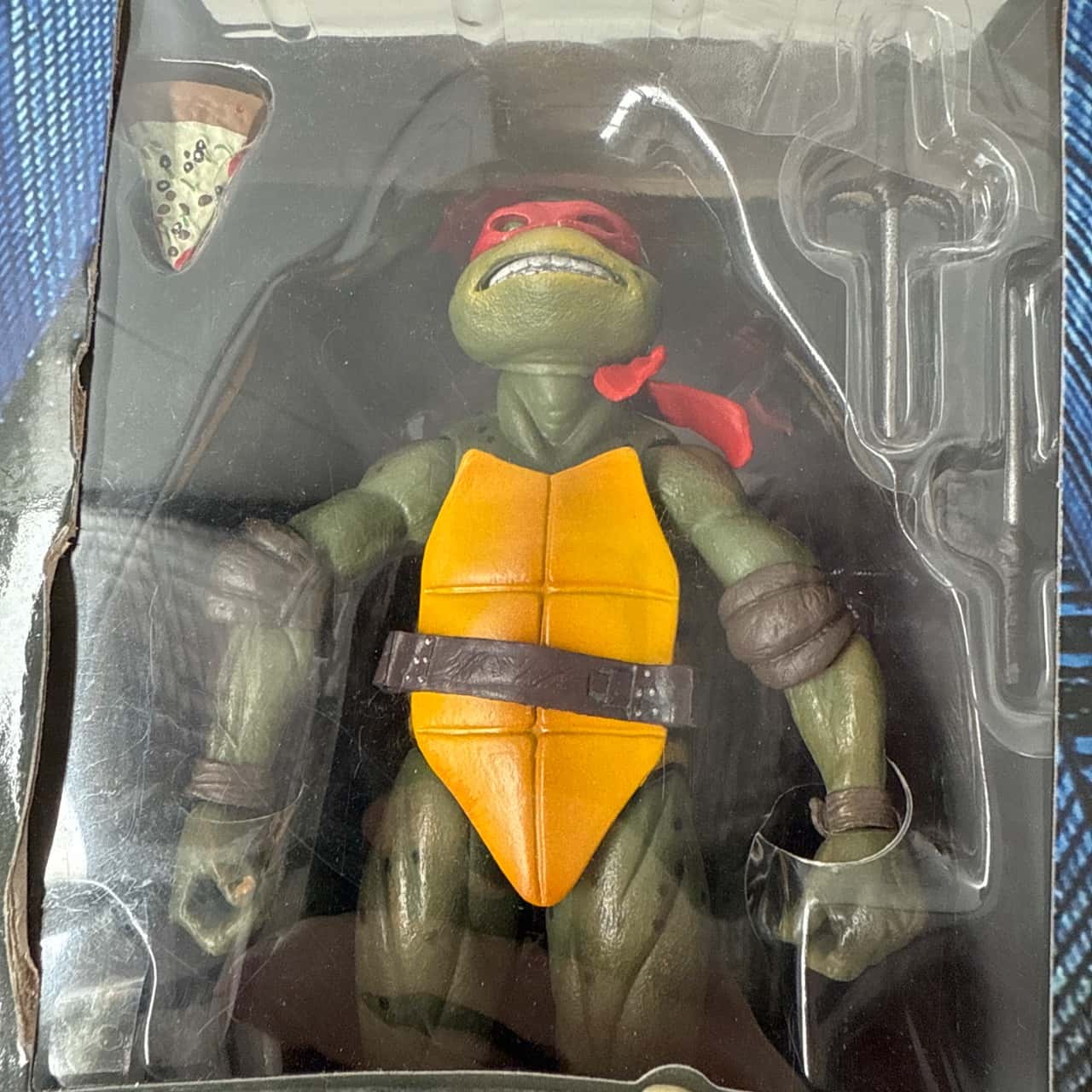 Teenage Mutant Ninja Turtles (1990) 7” Action Figure - Raphael