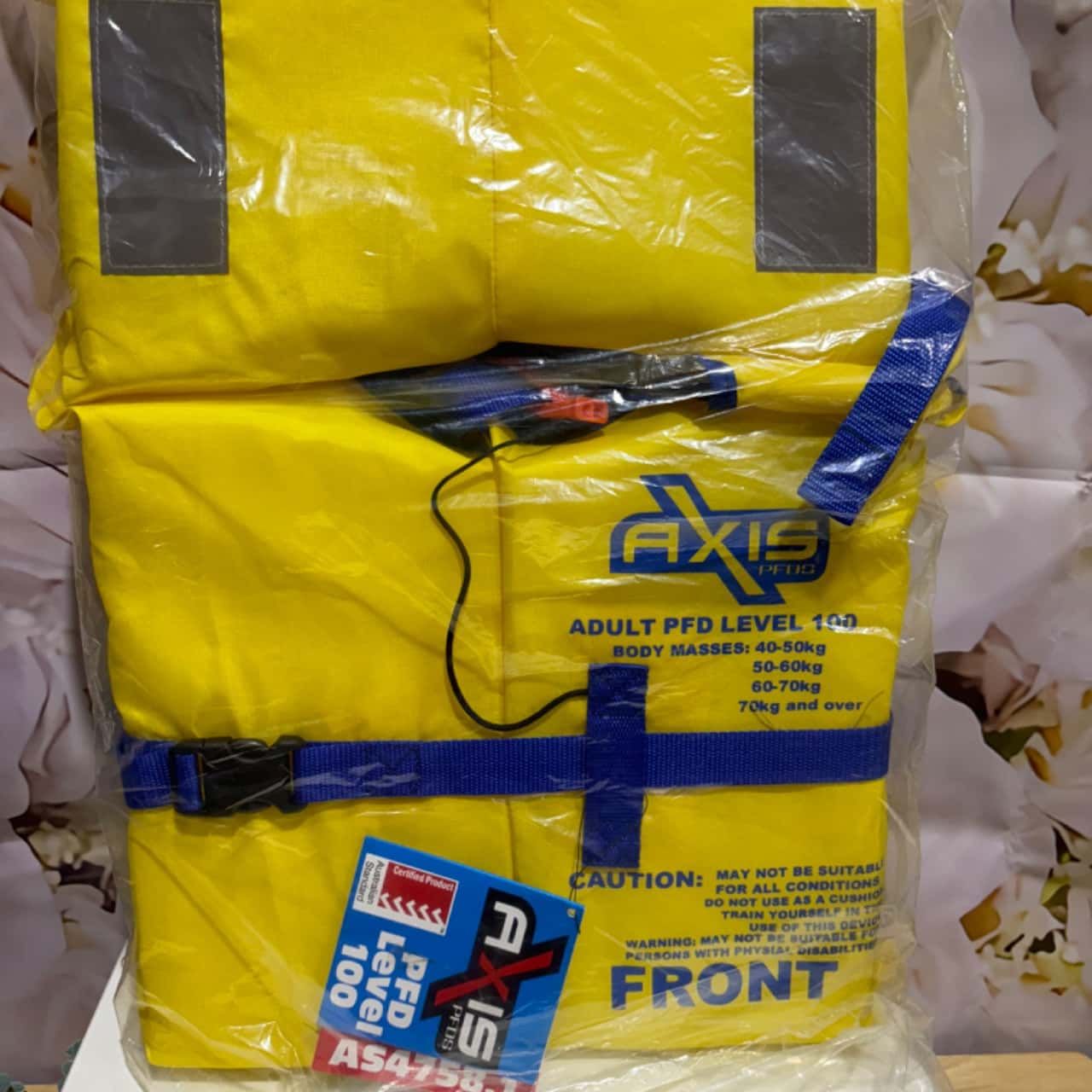 3 x Axis Safety L100 Adult Multifil Life Jackets PFD BNWT Boating