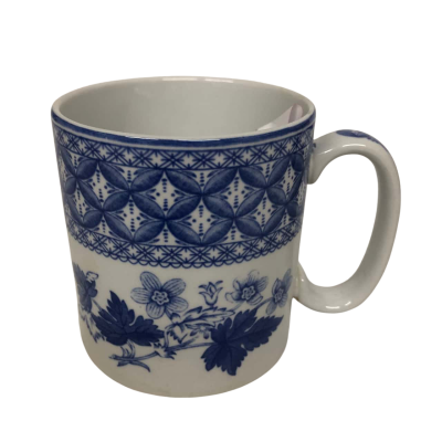 The Spode Blue Room Collection Cup 'Geranium' 
