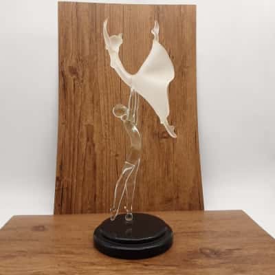 Milon Townsend Glass Sculpture/Dancers, 35cm tall