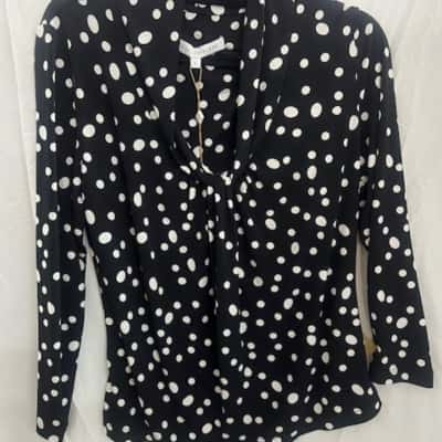 Anthea Crawford polka dot top