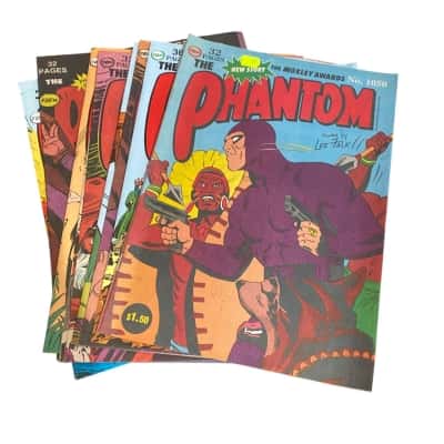 Phantom comics stack 10 comics “4”