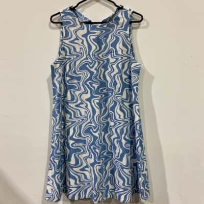 Ghanda Womens  Size M Blue Sleeveless Dress