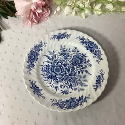 Vintage Beacon Hill by Hostess Tableware White / Blue Floral Pattern Ironstone Plate