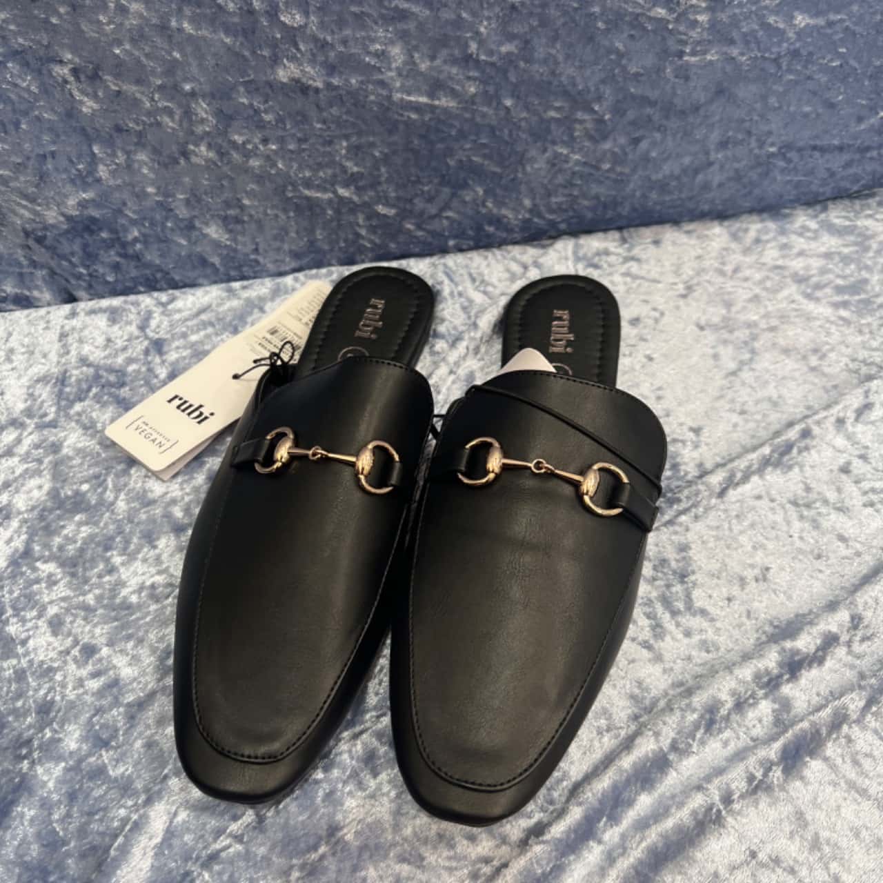 Rubi Womens Size 38 black slides (s)