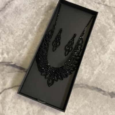 Lovisa Womens Earrings / Necklace Black  