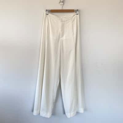 I'm Just A Girl White Wide Leg Pants Size 10 