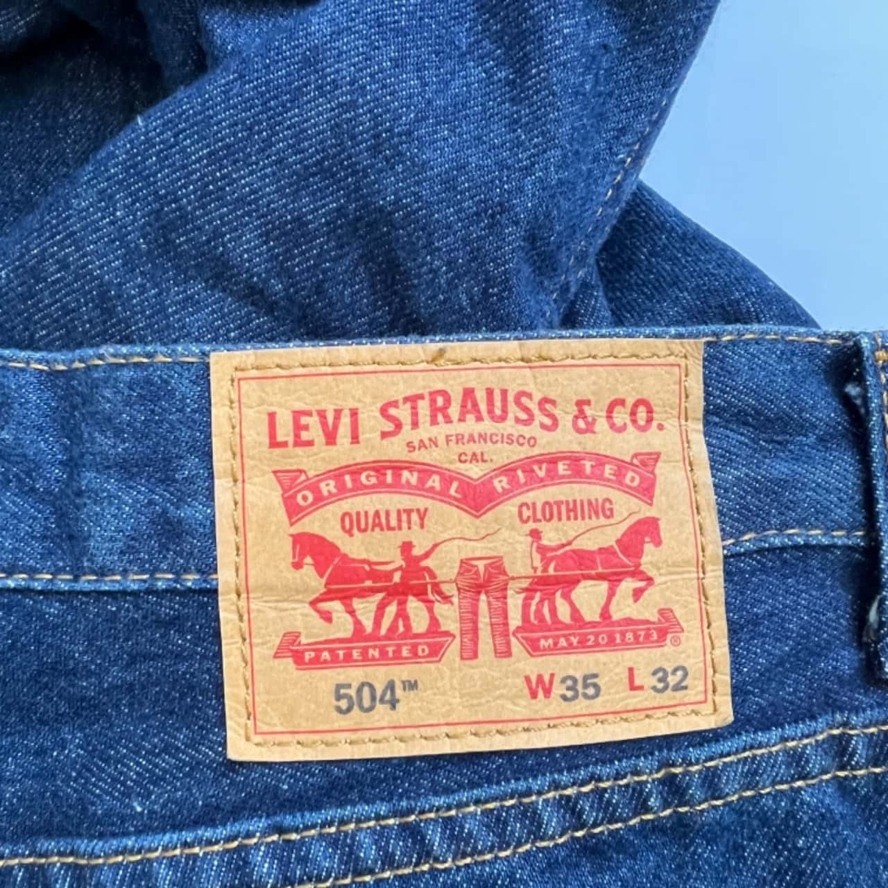 levis 504 regular straight
