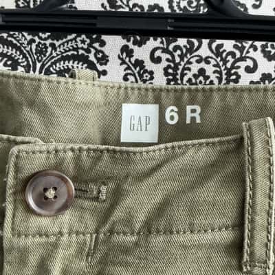Gap Womens  Size 8 Bootcut Jeans Green 