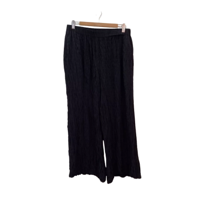 Gorman Womens  Size 12 Ankle Length Pants Black Crepe
