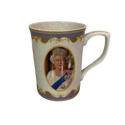 Commemorative Mug Featuring Images of Her Majesty Queen Elizabeth II