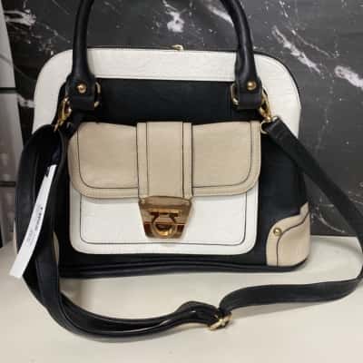 Marakai Beige / Black  / White handbag new 