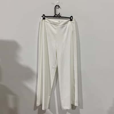 Portmans Womens  Size 14 White RRP$129.95