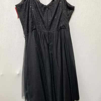 City Chic Womens  Size XL Black  Dress