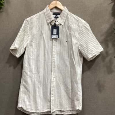 Tommy Hilfiger Mens Size M Short Sleeve Shirt 