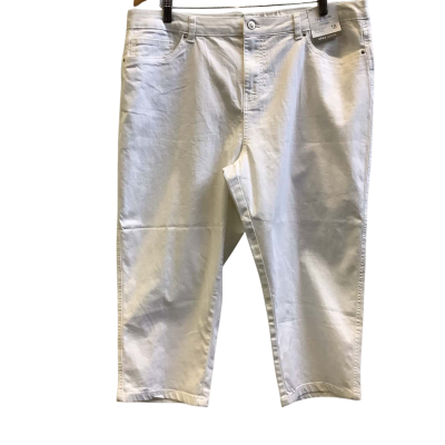 Brand New Grae denim Womens Size 18 Slim Fit Crop Jeans White