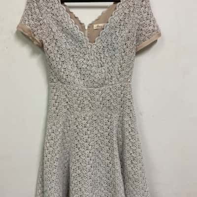   Alannah Hill Womens  Size 8 Short Sleeve Dress 