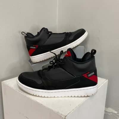 Nike Air Jordan Men’s/Youth Size 7 /Womens Size 9 Black  / Red / White 