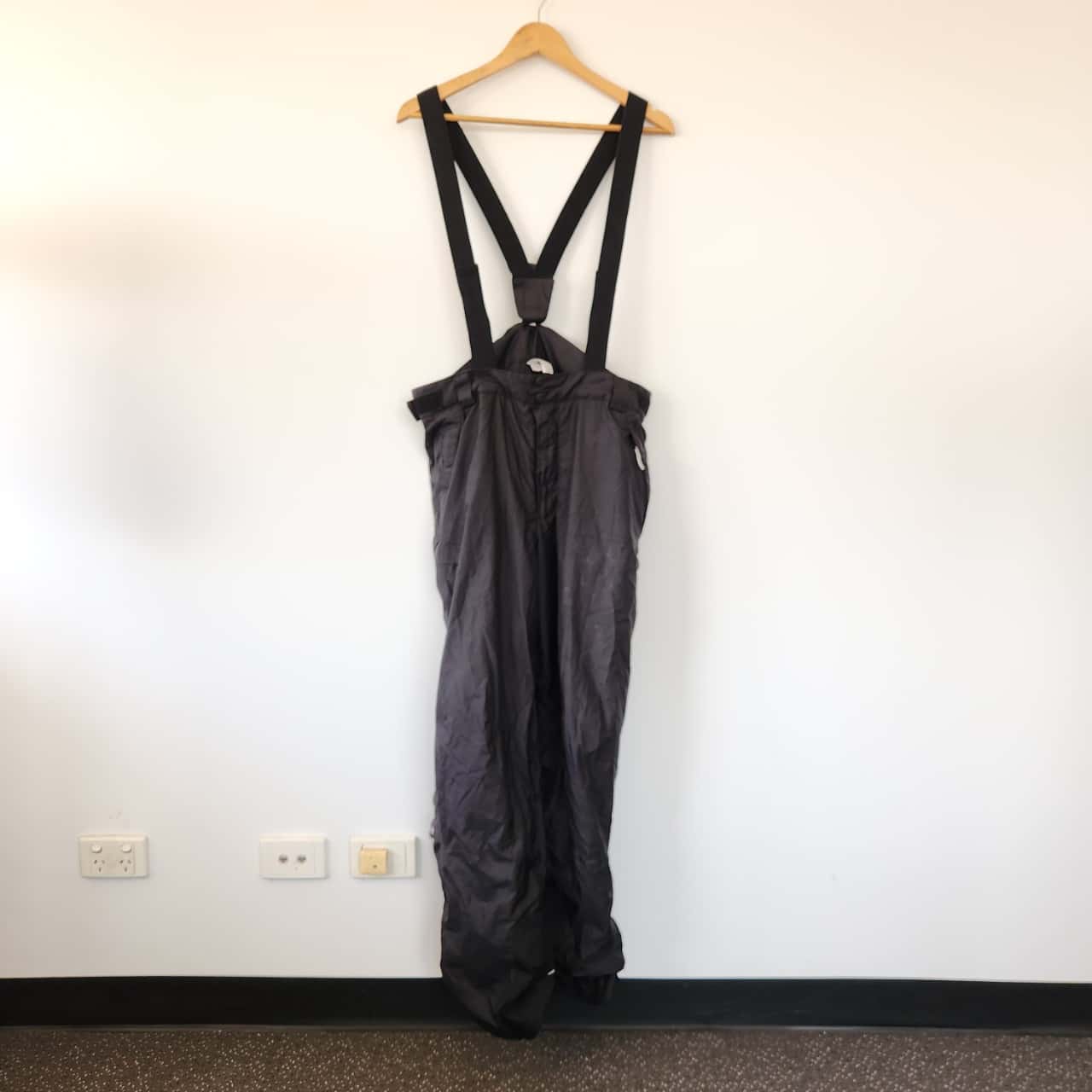 Wedze Ski Black Pants Overalls Size EUR XL - Cm 90/100(s)